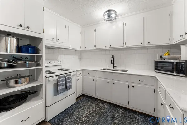 $339,900 | 144 Cedar Drive, Dunnsville, VA 22454