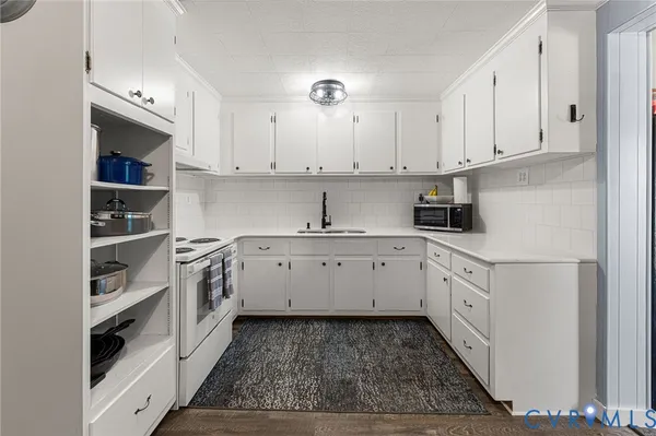 $339,900 | 144 Cedar Drive, Dunnsville, VA 22454