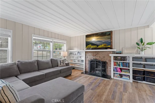 $450,000 | 29289 Lakeview Drive, Cedar Glen, CA 92321