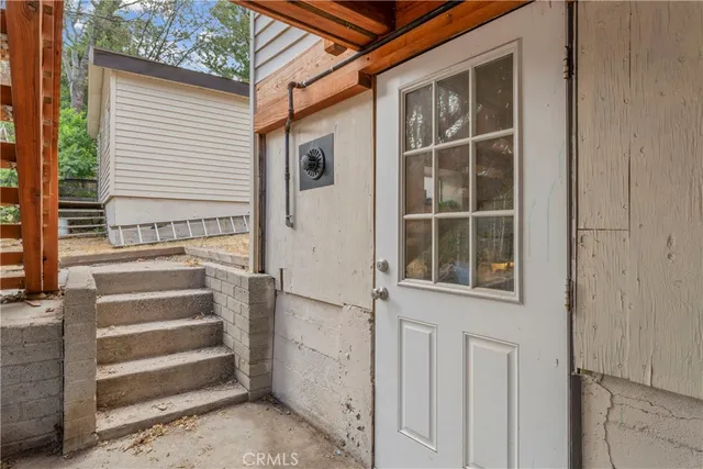 $450,000 | 29289 Lakeview Drive, Cedar Glen, CA 92321