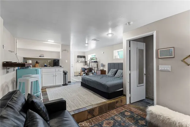 $450,000 | 29289 Lakeview Drive, Cedar Glen, CA 92321