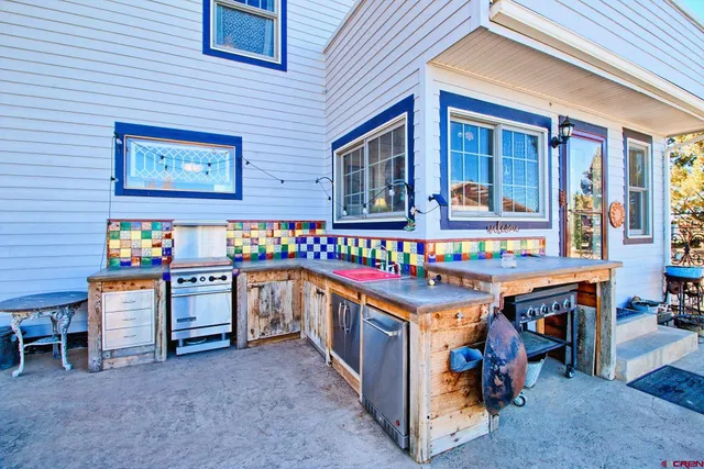 a view of an outdoor sitting space