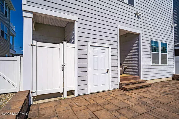 a view of a house with parking space