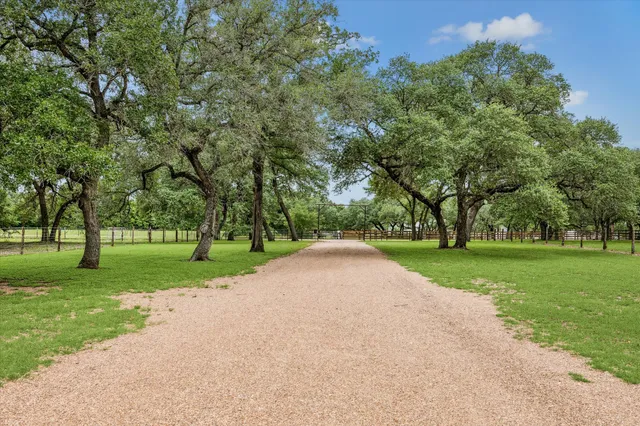 $4,000 | 1661 Guenther Road, La Grange, TX 78945