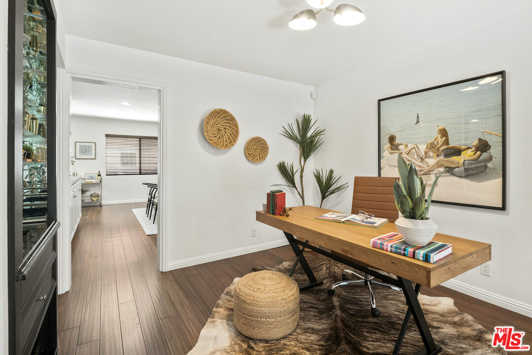 4549 Alla Road, Unit 5 Marina del Rey, CA 90292 - Photo 10 of 35 a workspace with furniture and wooden floor