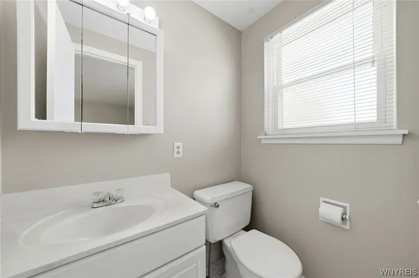 $142,500 | 72 Old Lyme Drive, Unit 2, Amherst, NY 14221