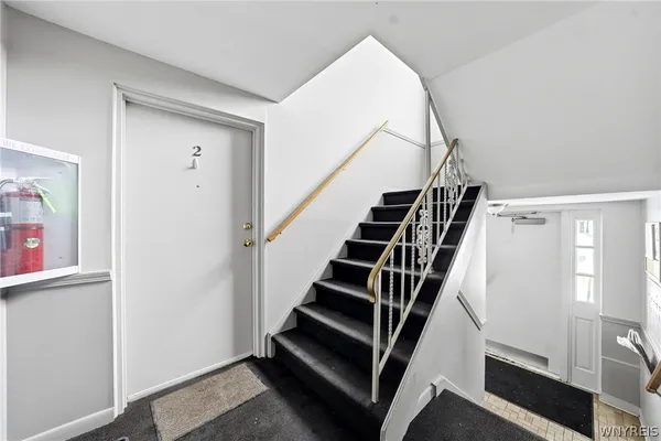 $142,500 | 72 Old Lyme Drive, Unit 2, Amherst, NY 14221