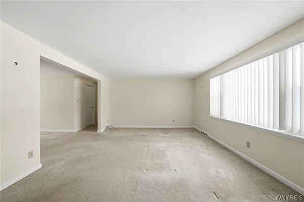 $142,500 | 72 Old Lyme Drive, Unit 2, Amherst, NY 14221