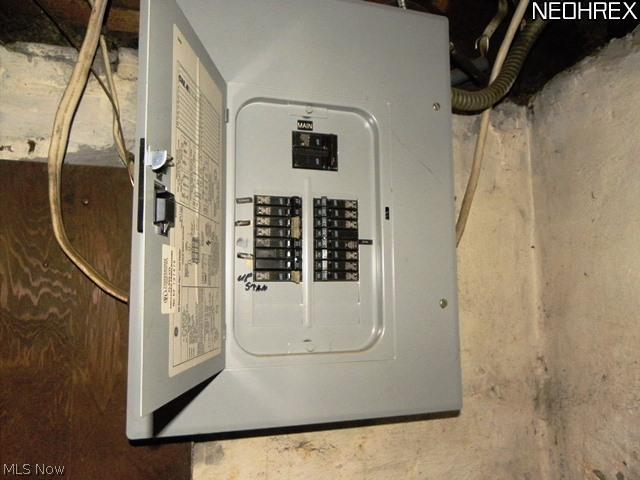 4018 Rosemond Road Cleveland Heights, OH 44121 - Photo 18 of 25 The home's electrical panel.