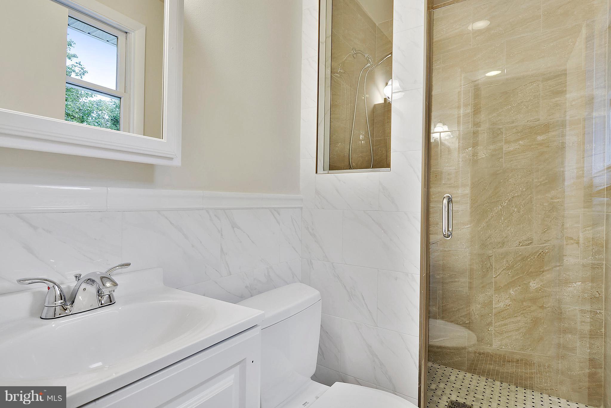 11401 Clara Street Silver Spring, MD 20902 - Photo 17 of 30 Master Bath