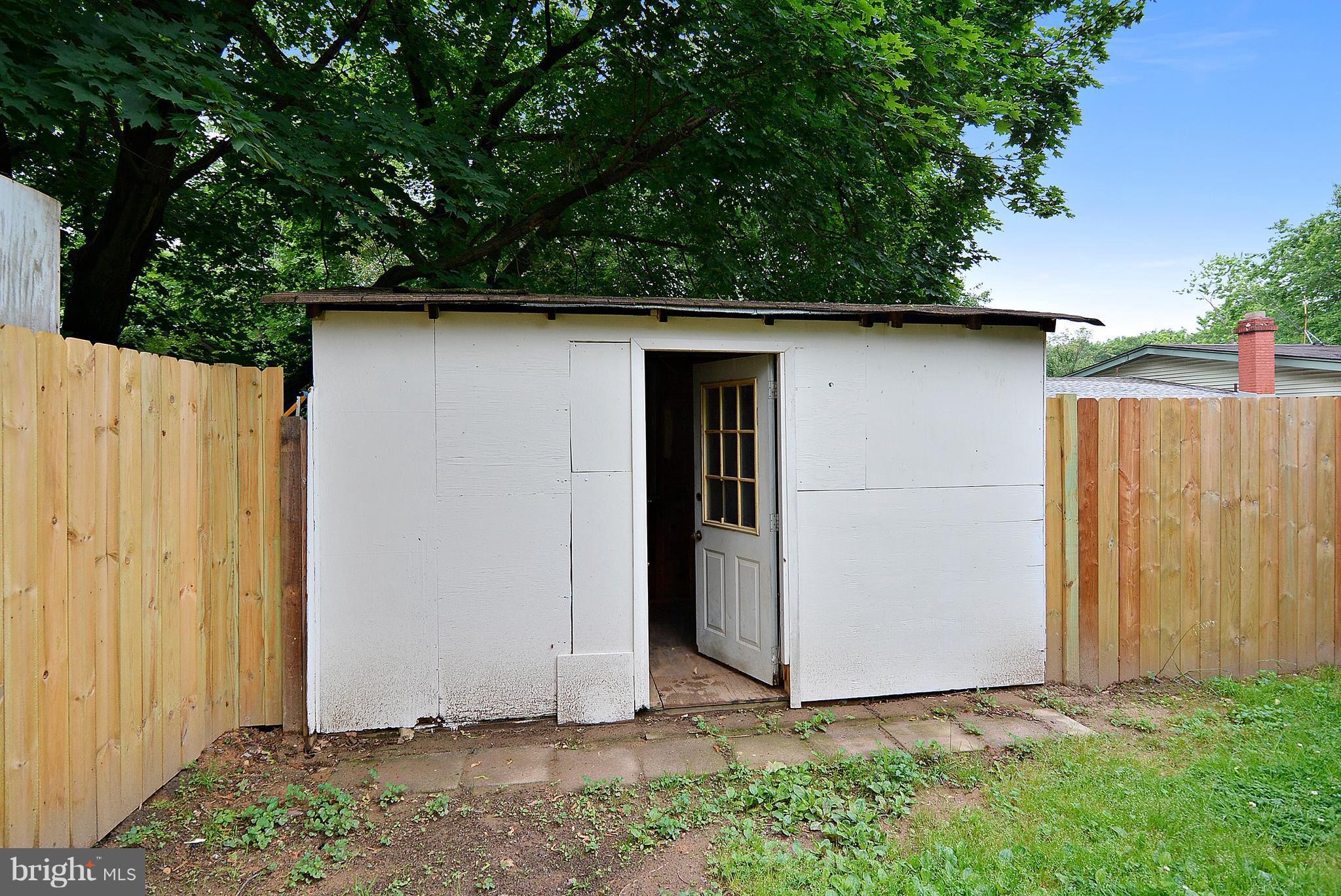 11401 Clara Street Silver Spring, MD 20902 - Photo 28 of 30 Shed