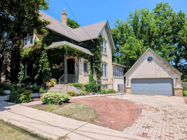 $349,000 | 224 Amanda Street, Burlington, WI 53105