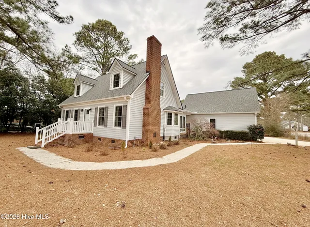 $349,900 | 2211 Kathleen Drive, Greenville, NC 27858