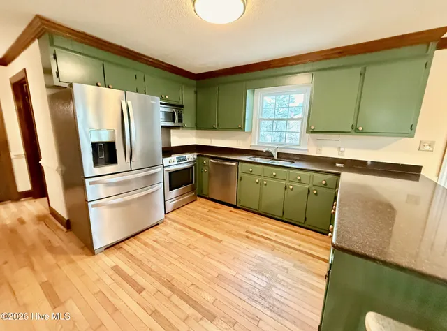 $349,900 | 2211 Kathleen Drive, Greenville, NC 27858