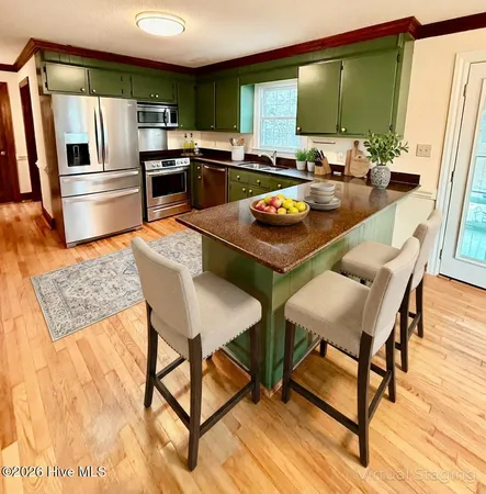 $325,000 | 2211 Kathleen Drive, Greenville, NC 27858
