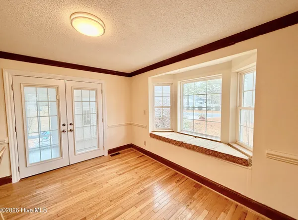 $325,000 | 2211 Kathleen Drive, Greenville, NC 27858
