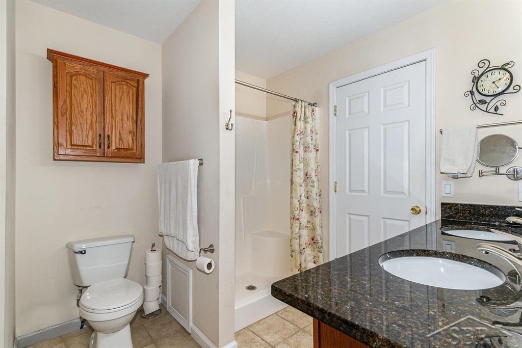 247 5 Mile Road Midland, MI 48640 - Photo 11 of 34 Gallery Image 11