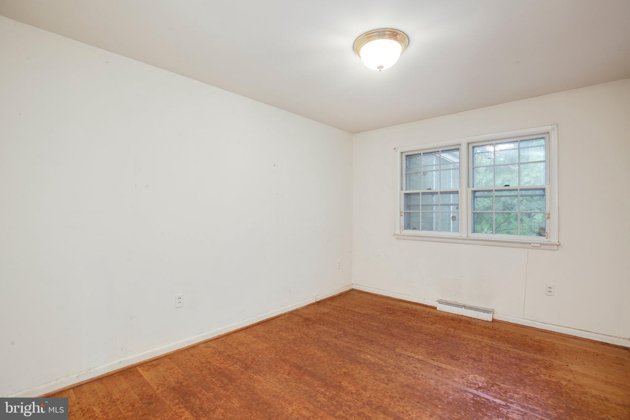9535 Clement Road Silver Spring, MD 20910 - Photo 15 of 28