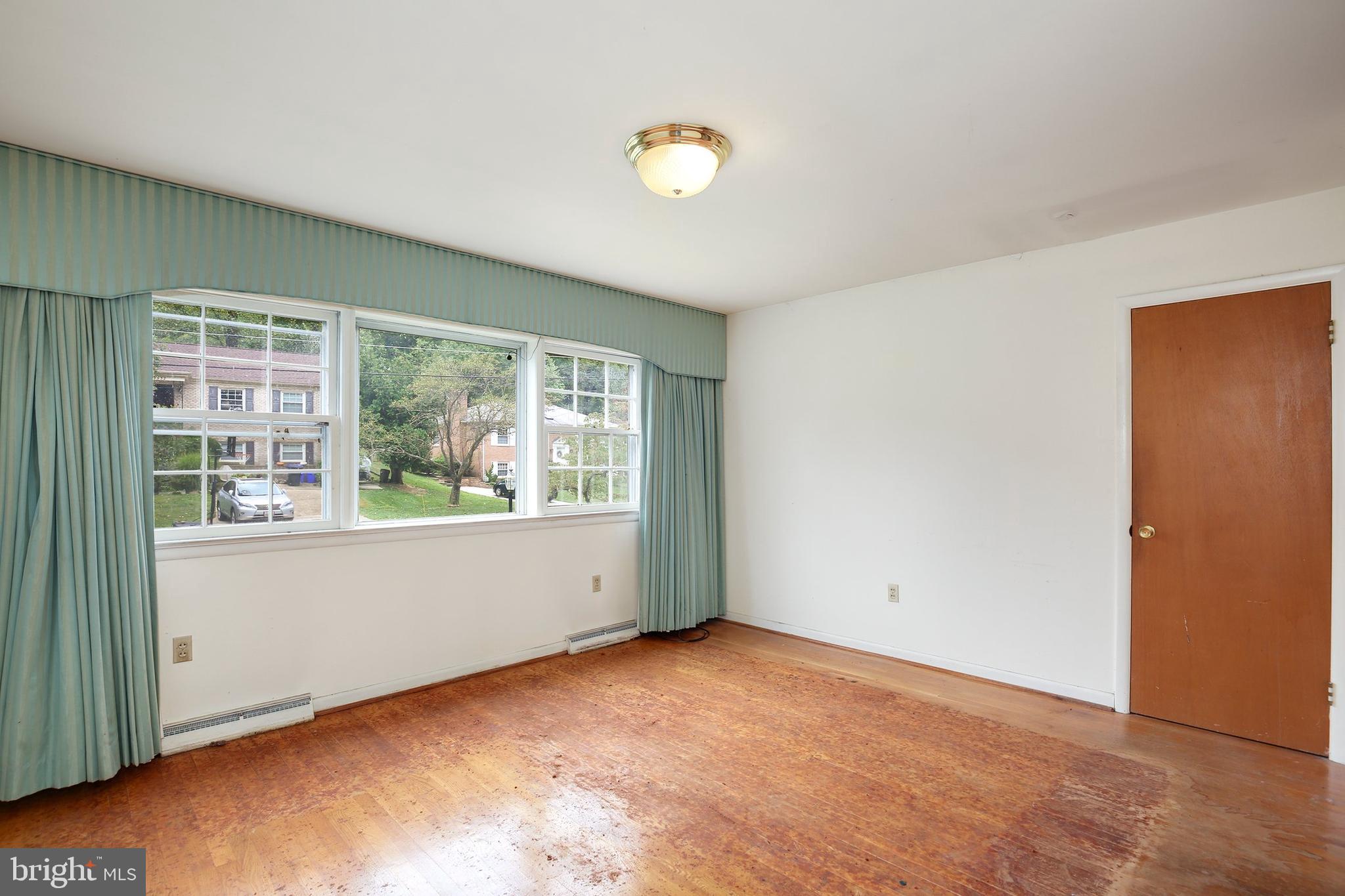 9535 Clement Road Silver Spring, MD 20910 - Photo 18 of 28