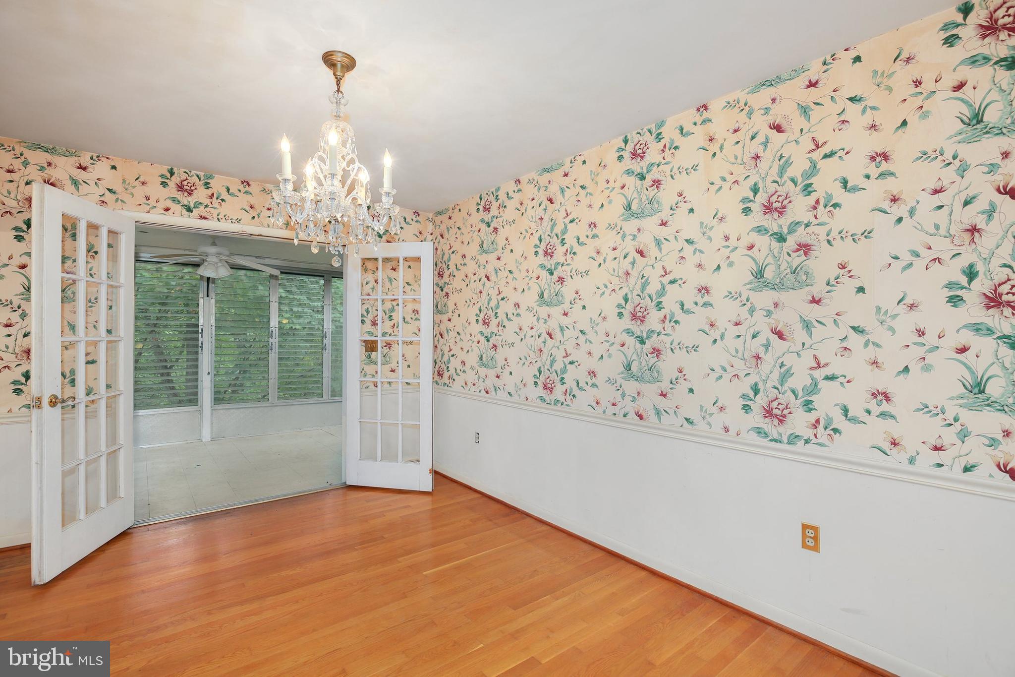 9535 Clement Road Silver Spring, MD 20910 - Photo 8 of 28