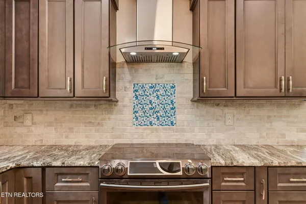 $359,000 | 256 Mountainview Estates, Caryville, TN 37714