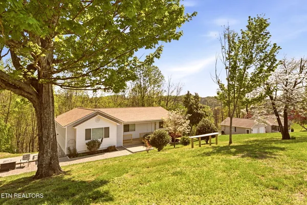 $359,000 | 256 Mountainview Estates, Caryville, TN 37714