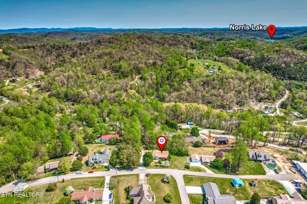 $359,000 | 256 Mountainview Estates, Caryville, TN 37714