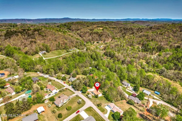 $359,000 | 256 Mountainview Estates, Caryville, TN 37714