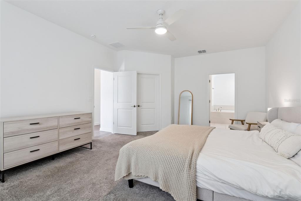 9787 Introduction Way Orlando, FL 32832 - Photo 13 of 27 Gallery Image 13