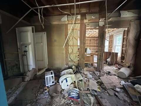 106 Eugley Hill Road Nobleboro, ME 04555 - Photo 14 of 37 524638223_2468286260219350_2454605280607