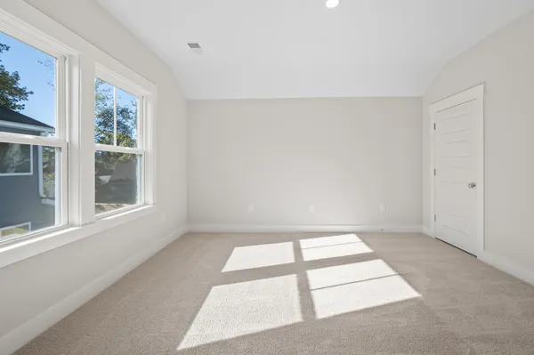 $386,900 | 300 Creek Pointe Drive, Moncks Corner, SC 29461