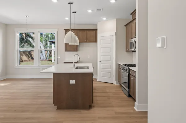 $386,900 | 300 Creek Pointe Drive, Moncks Corner, SC 29461