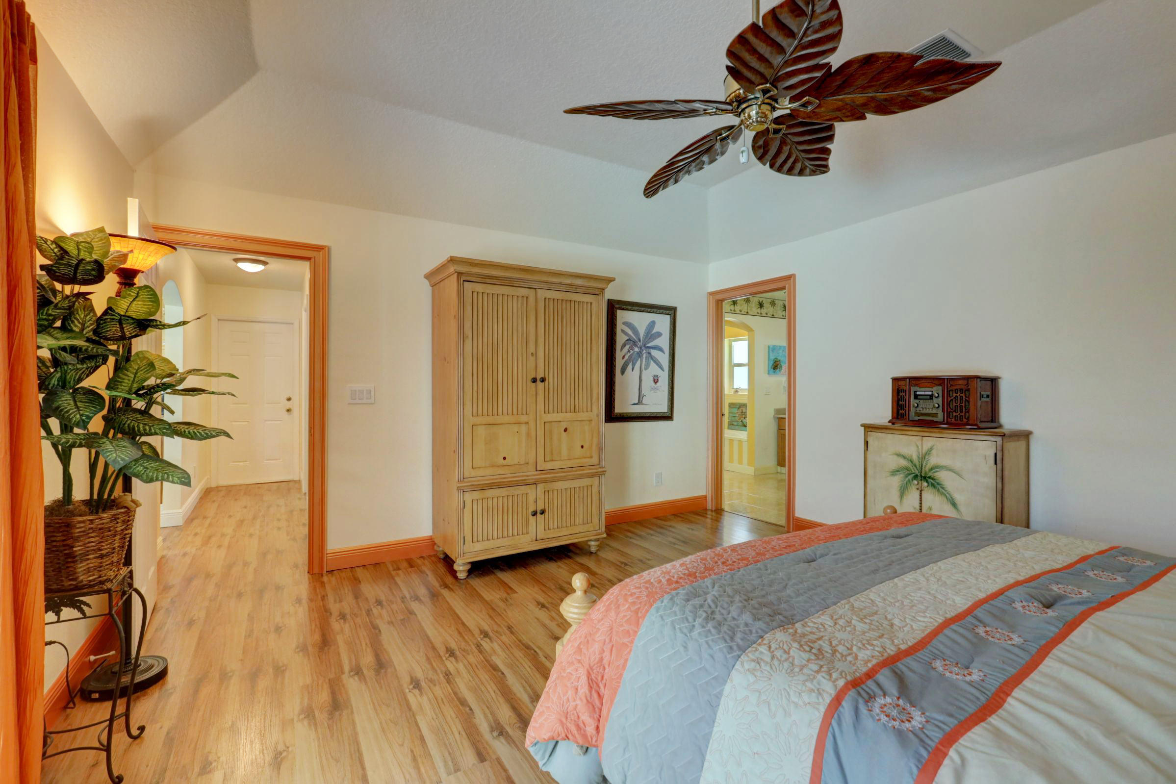 2820 Southwest Murphy Road Palm City, FL 34990 - Photo 22 of 40 16a MASTER BEDROOM