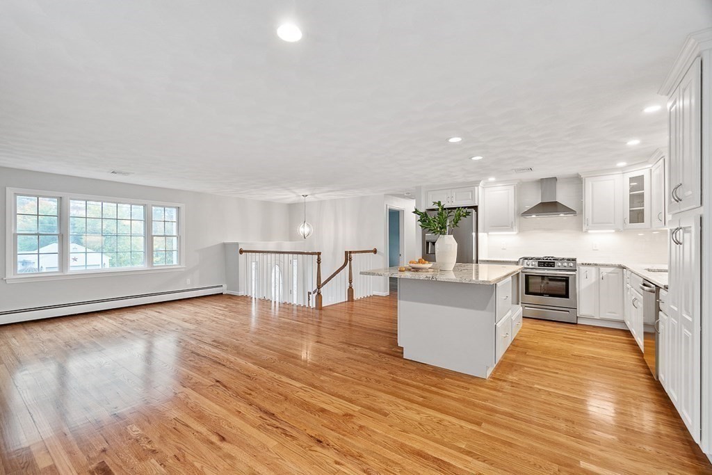 22 Pratt Street Billerica, MA 01821 - Photo 17 of 42