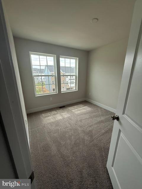 7604 River Reach Road Baltimore, MD 21244 - Photo 11 of 14 Bed 2