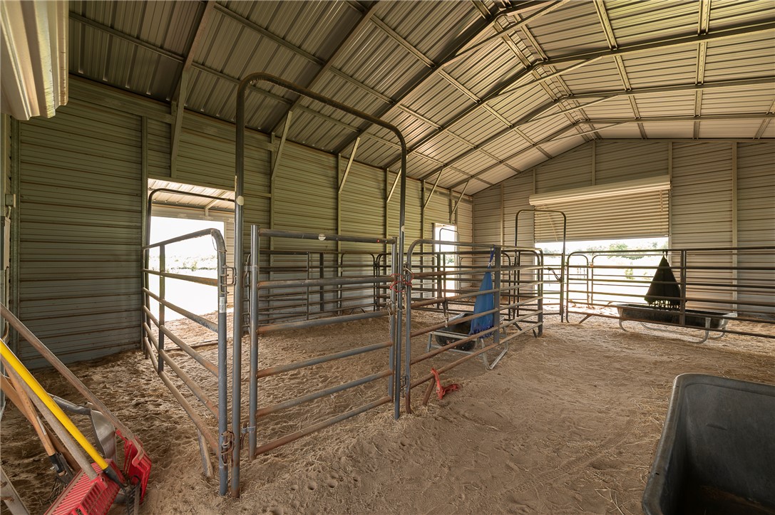 10976 Whiterock Road Bremond, TX 76629 - Photo 30 of 42