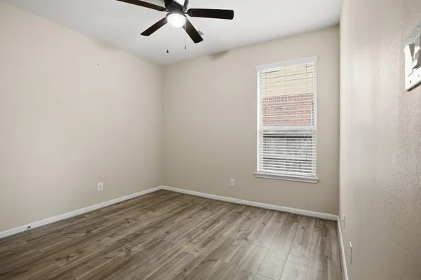 $2,200 | 11103 Avery Oaks Lane, Richmond, TX 77406