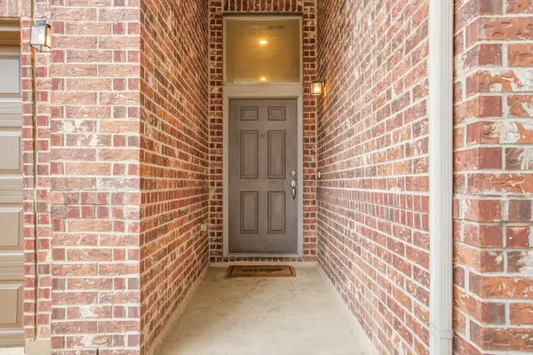 $2,200 | 11103 Avery Oaks Lane, Richmond, TX 77406