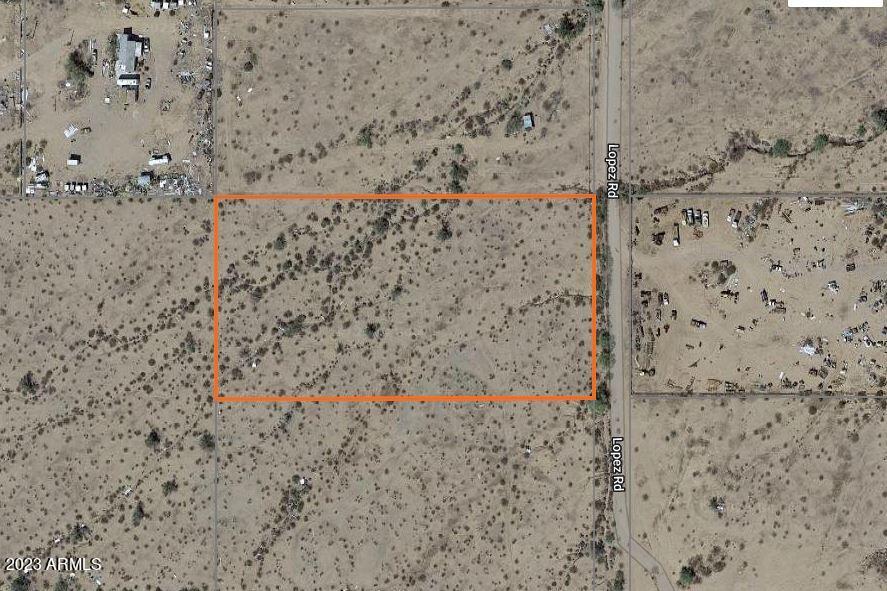 900 Lopez Road, Unit 15 Stanfield, AZ 85172 - Photo 1 of 2 Capture