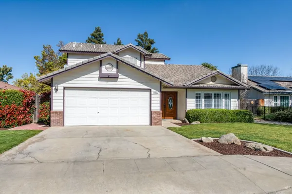 $492,500 | 2051 Los Altos Avenue, Clovis, CA 93611