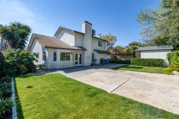 $492,500 | 2051 Los Altos Avenue, Clovis, CA 93611
