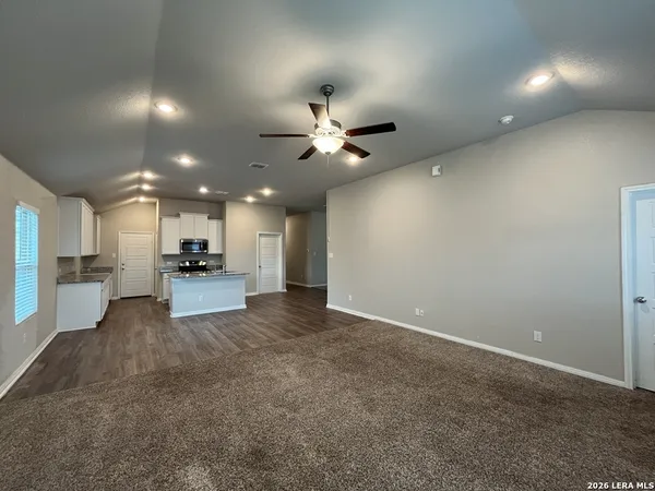 $1,795 | 6912 Cetera Crossing, Converse, TX 78109