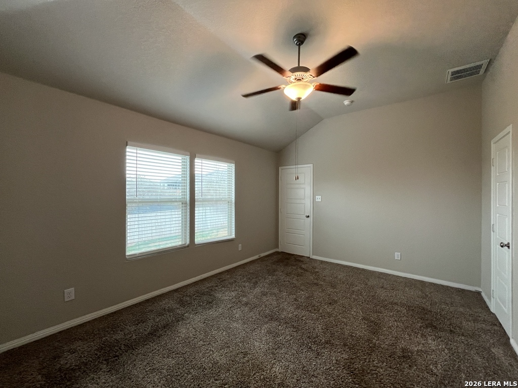 6912 Cetera Crossing Converse, TX 78109 - Photo 18 of 38