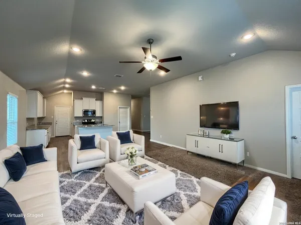 $1,795 | 6912 Cetera Crossing, Converse, TX 78109