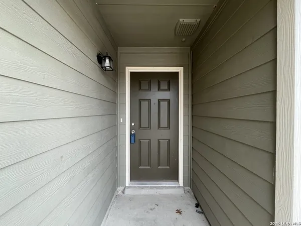 $1,795 | 6912 Cetera Crossing, Converse, TX 78109