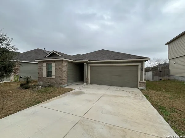 $1,795 | 6912 Cetera Crossing, Converse, TX 78109