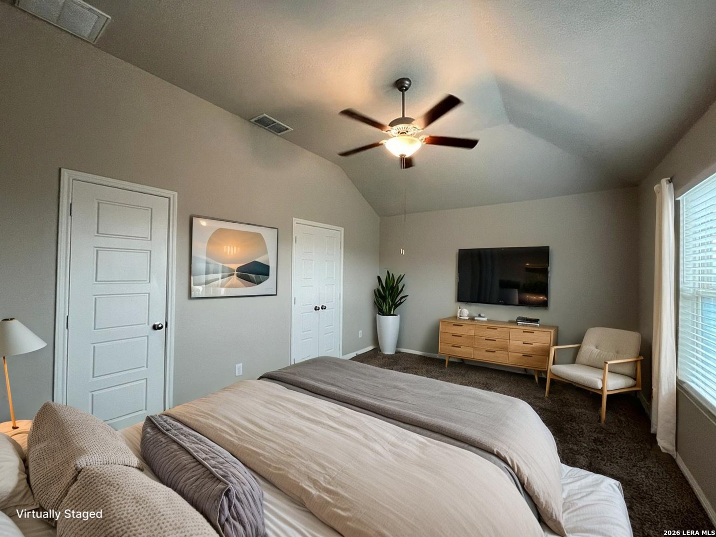 6912 Cetera Crossing Converse, TX 78109 - Photo 5 of 38