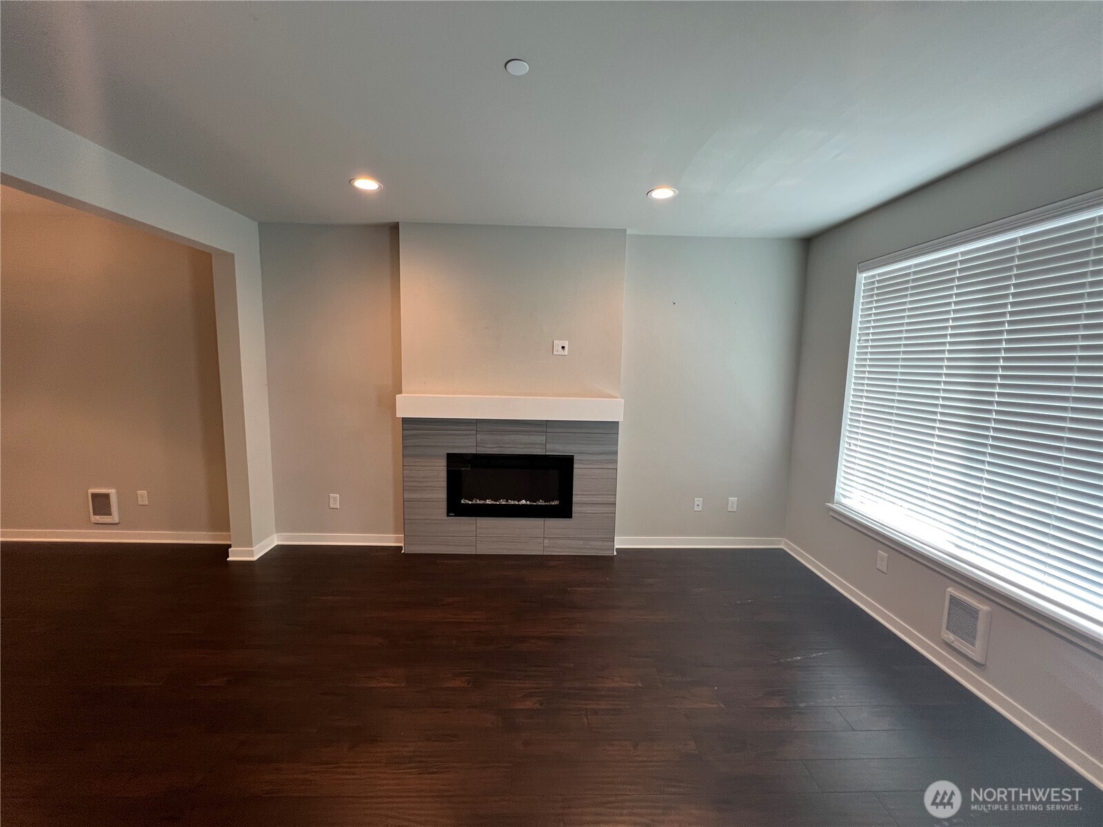 14913 48th Avenue West, Unit C3 Edmonds, WA 98026 - Photo 8 of 12