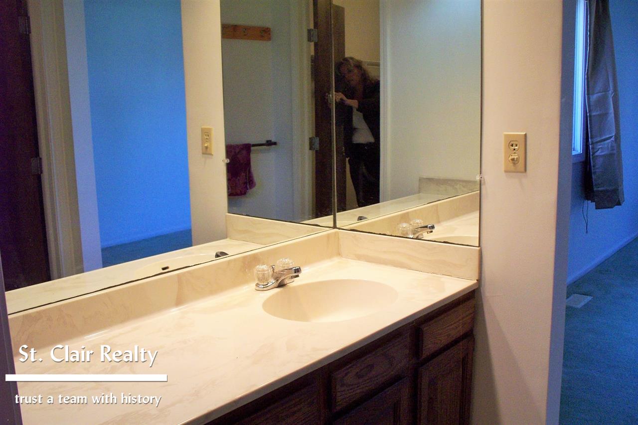 1715 River Road, Unit 34 St. Clair, MI 48079 - Photo 16 of 20 31242780-15.JPG
