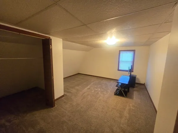 $2,650 | 28 Chestnut Hill Road, North Oxford, MA 01537